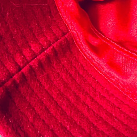 BETMAR NEW YORK Women's Wool Blend Hat NWT - Picture 6 of 6